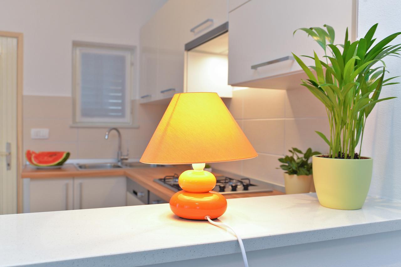 Apartments Olivera 1726 Pula Luaran gambar